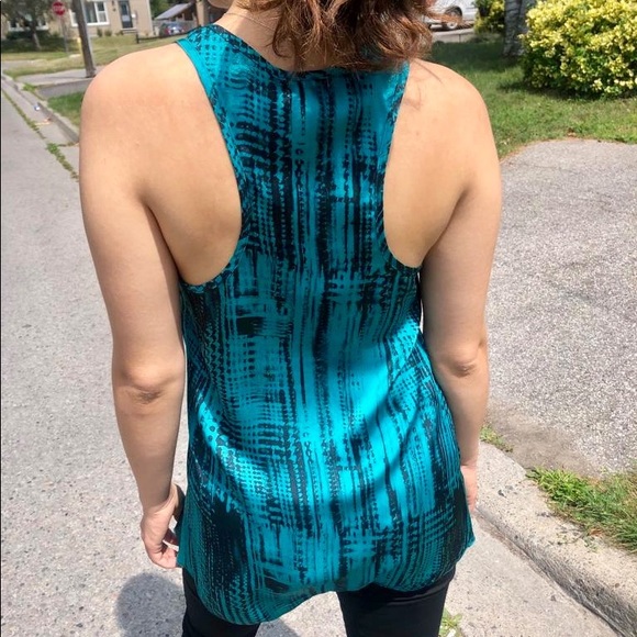 Printed Razor Back Tunic - Picture 2 of 4